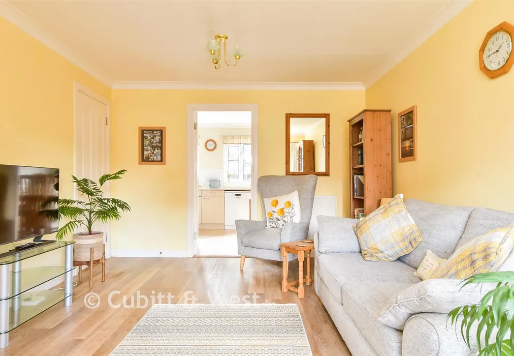 Lounge - Flint Close, East Preston, West Sussex - Wards of Kent
