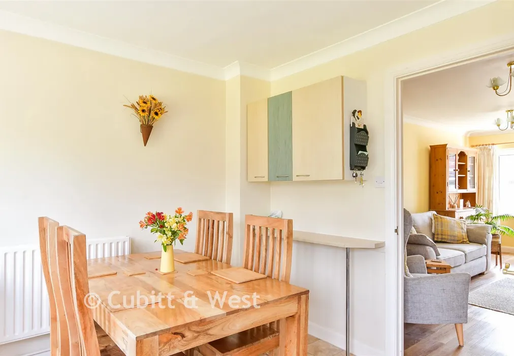 Internal Lifestyle Photograph - Flint Close, East Preston, West Sussex - Wards of Kent