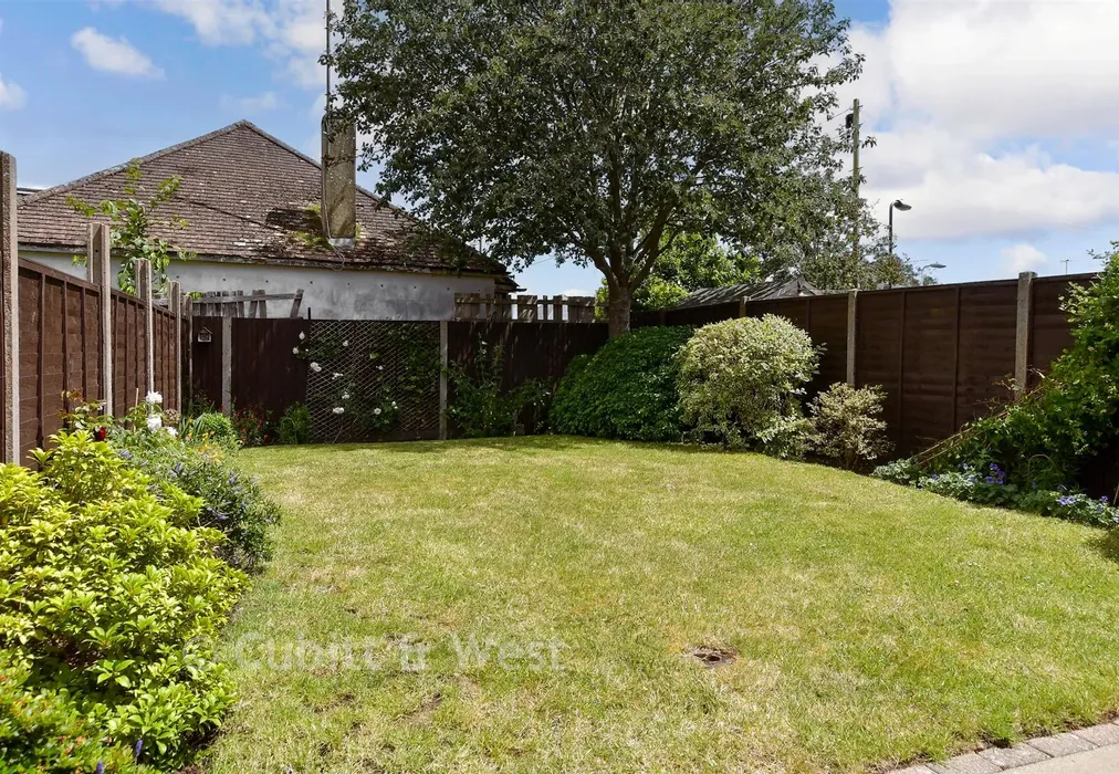 Rear Garden - Flint Close, East Preston, West Sussex - Wards of Kent