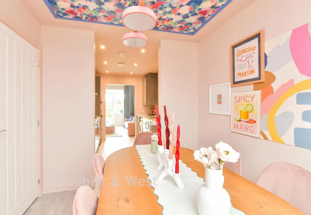 Dining Room - Elizabeth Square, Sword Street, Worthing, West Sussex - Wards of Kent