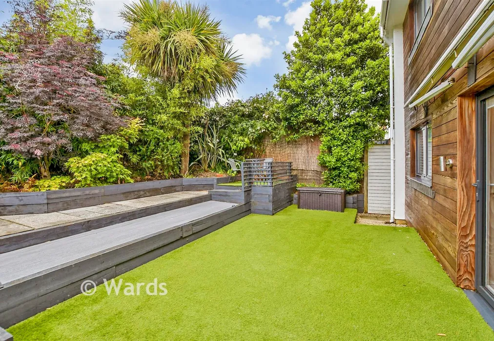 Front Garden - High Ridge, Seabrook, Hythe, Kent - Wards of Kent
