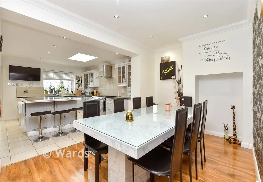 Dining Area - Keycol Hill, Bobbing, Sittingbourne, Kent - Wards of Kent