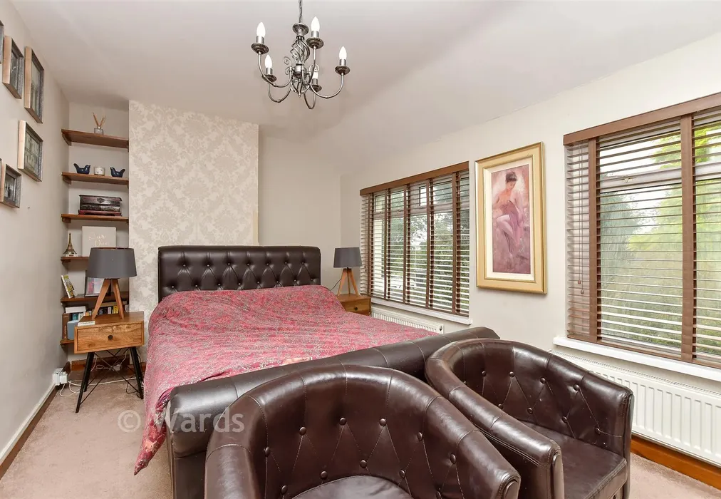 Bedroom 2 - Keycol Hill, Bobbing, Sittingbourne, Kent - Wards of Kent