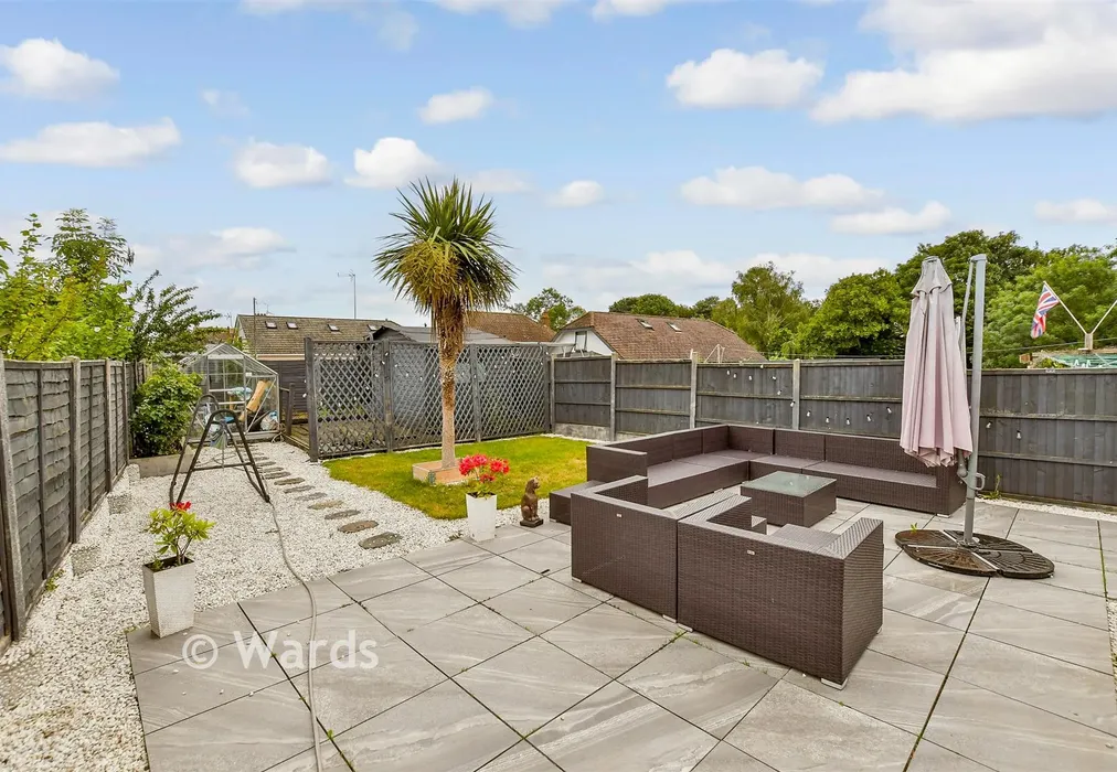 Rear Garden - Keycol Hill, Bobbing, Sittingbourne, Kent - Wards of Kent