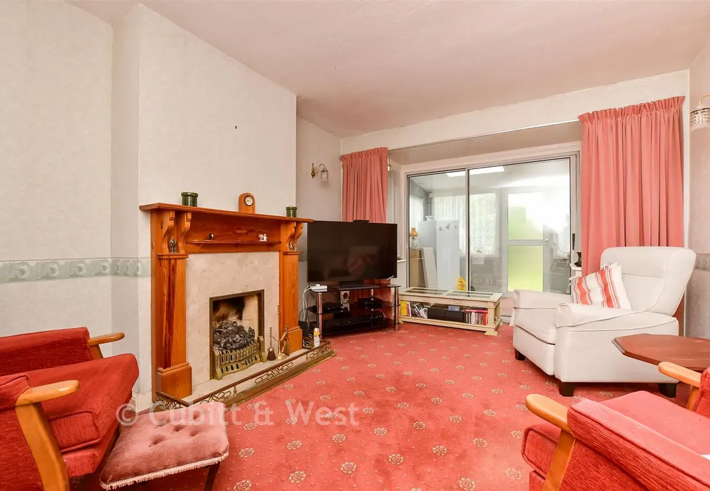 Lounge - Fir Road, Sutton, Surrey - Wards of Kent