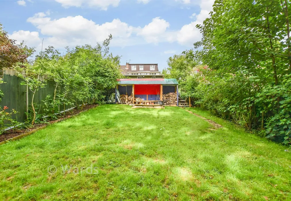 Rear Garden - Hubble Drive, Maidstone, Kent - Wards of Kent