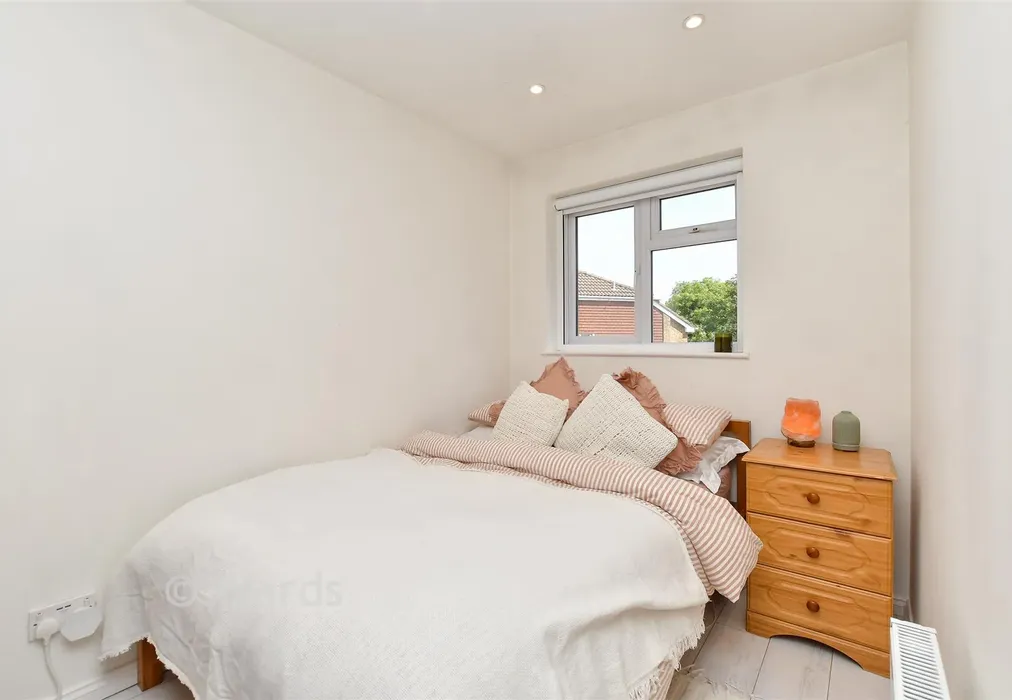 Bedroom 2 - Burmarsh Close, Walderslade, Chatham, Kent - Wards of Kent