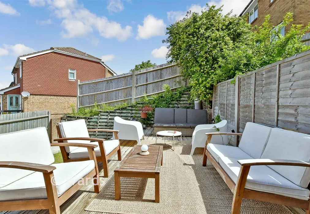 Rear Garden - Burmarsh Close, Walderslade, Chatham, Kent - Wards of Kent