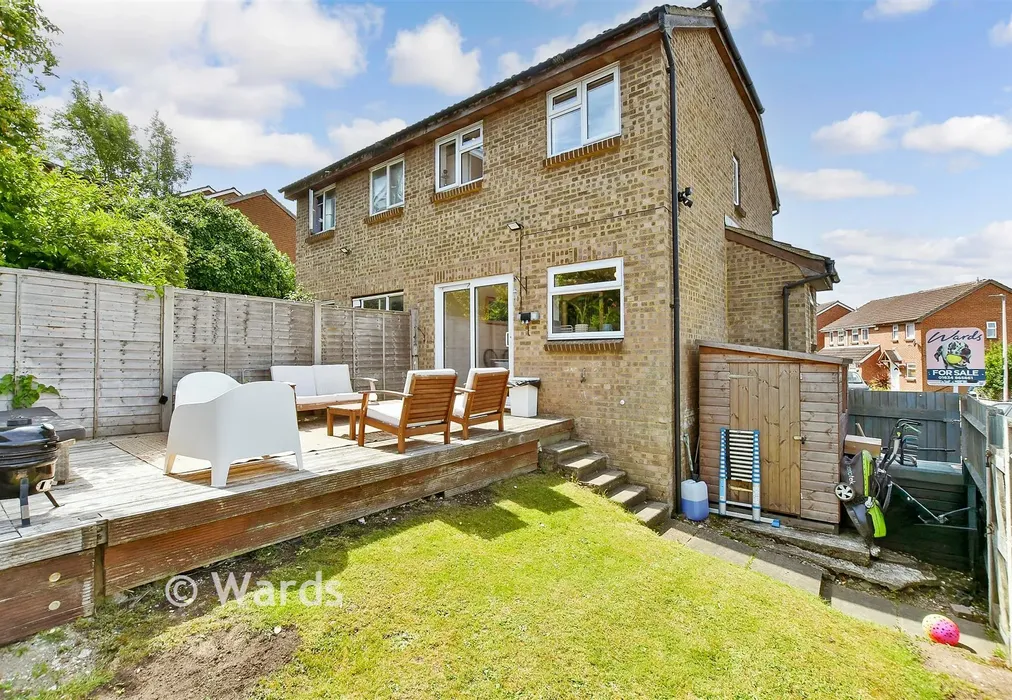 Rear Garden - Burmarsh Close, Walderslade, Chatham, Kent - Wards of Kent