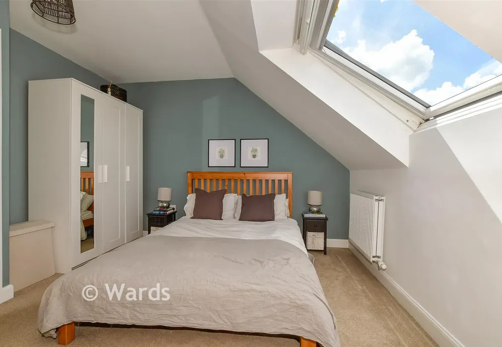 Bedroom 2 - Woodpecker Way, Hythe, Kent - Wards of Kent