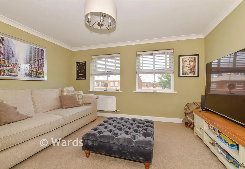 Lounge - Woodpecker Way, Hythe, Kent - Wards of Kent