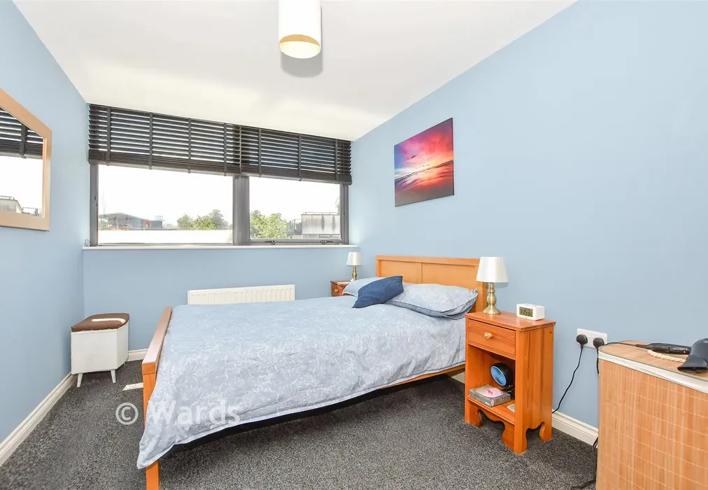 Bedroom 1 - Clifford Way, Maidstone, Kent - Wards of Kent