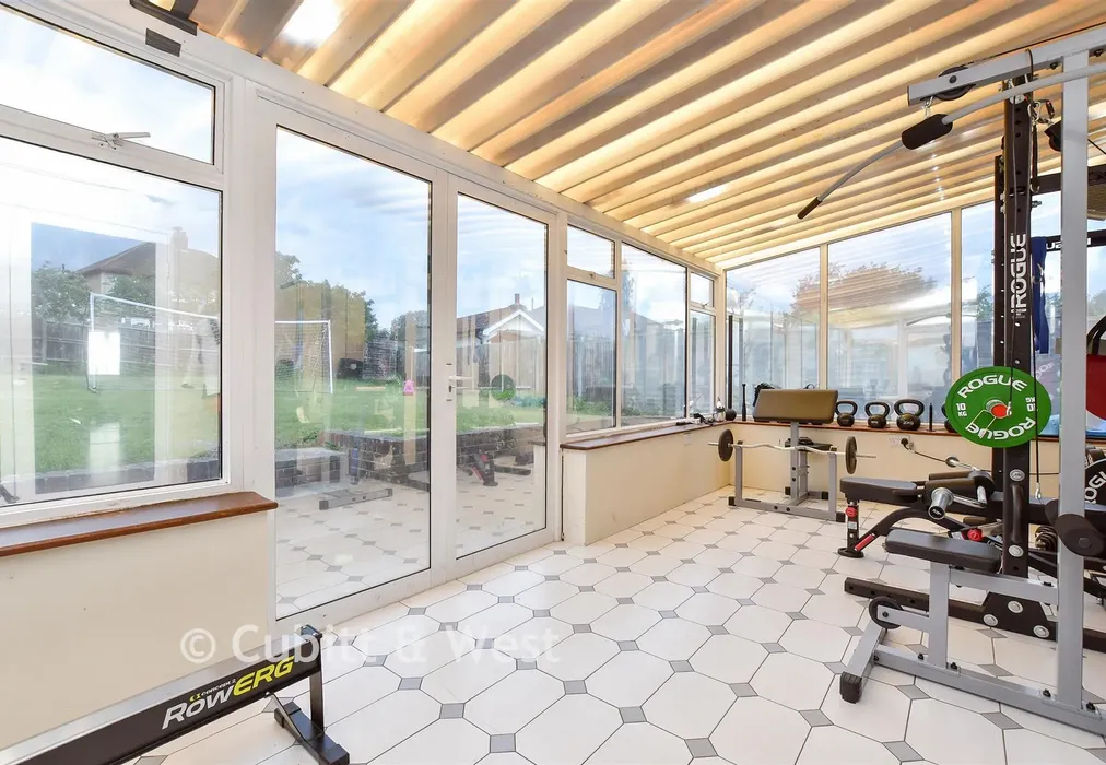 Conservatory - Addisons Close, Shirley, Croydon, Surrey - Wards of Kent
