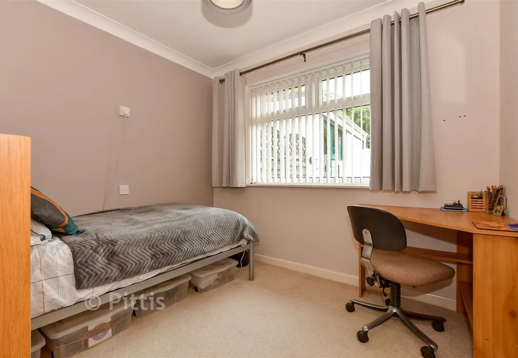 Bedroom 2 - Stenbury View, Wroxall, Isle of Wight - Wards of Kent