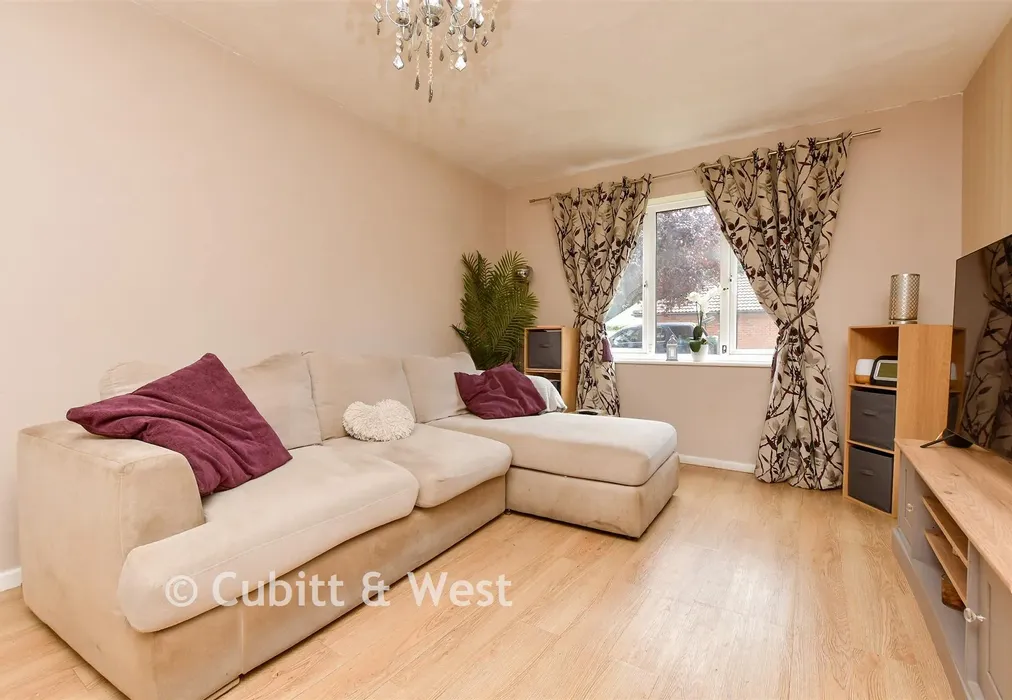 Lounge - Denmark Road, Carshalton, Surrey - Wards of Kent