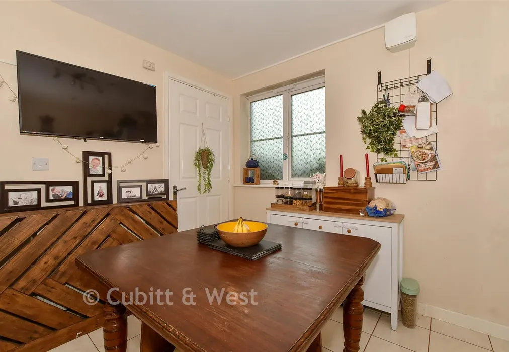 Kitchen/Diner - Deer Way, Horsham, West Sussex - Wards of Kent
