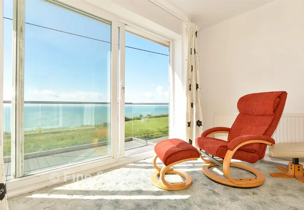 Internal Lifestyle Photograph - Old Dover Road, Capel-Le-Ferne, Kent - Wards of Kent