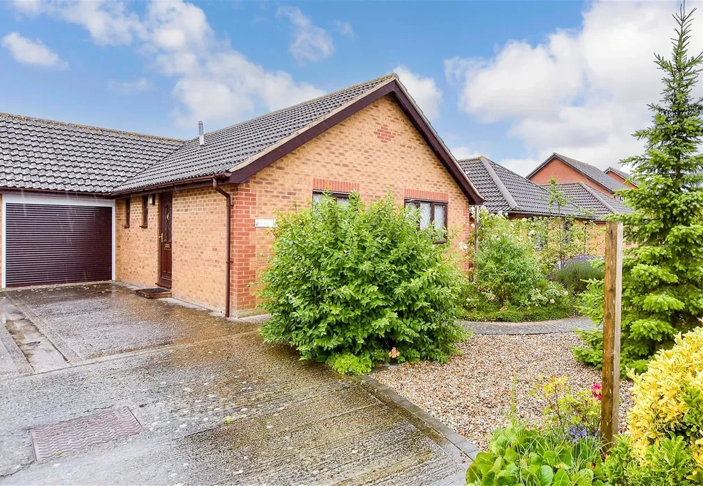 External (Web) - Megan Close, Lydd, Kent - Wards of Kent