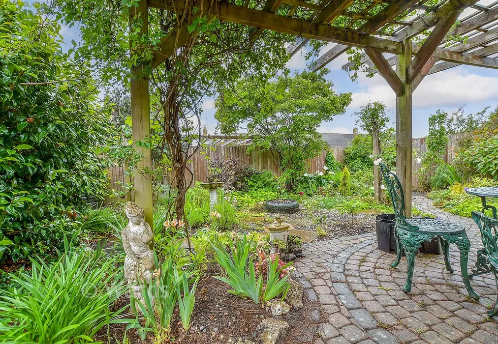 Rear Garden - Megan Close, Lydd, Kent - Wards of Kent