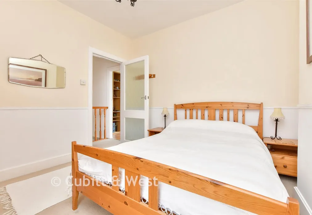 Bedroom 1 - Carshalton Grove, Sutton, Surrey - Wards of Kent