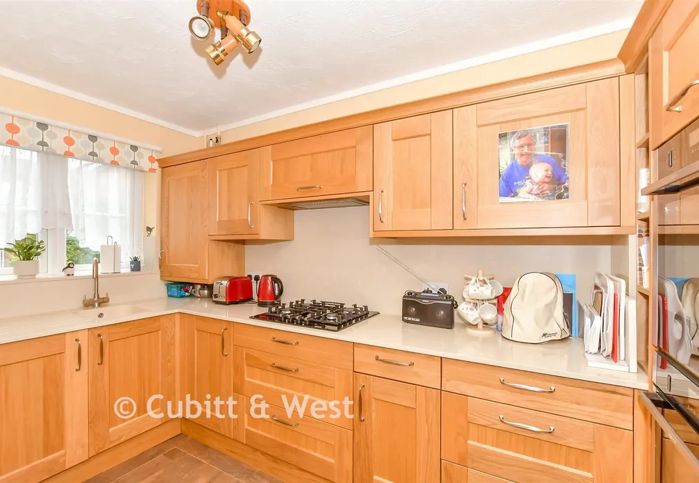 Kitchen - The Smithy, Waterlooville, Hampshire - Wards of Kent