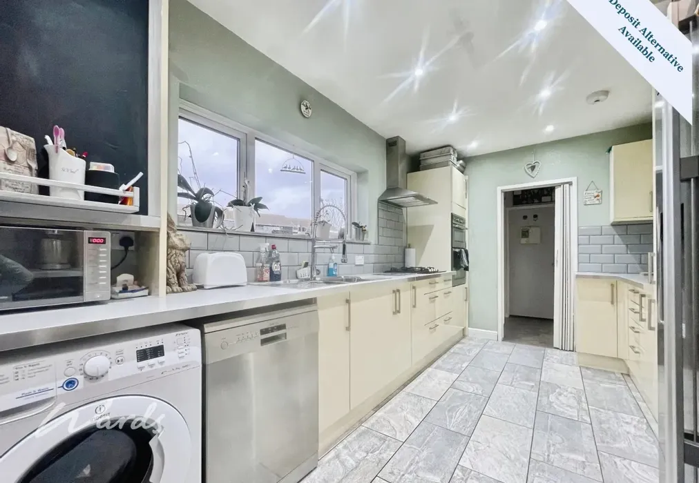 720a8ce0-Kitchen 201 - Hind Close Dymchurch TN29 - Wards of Kent