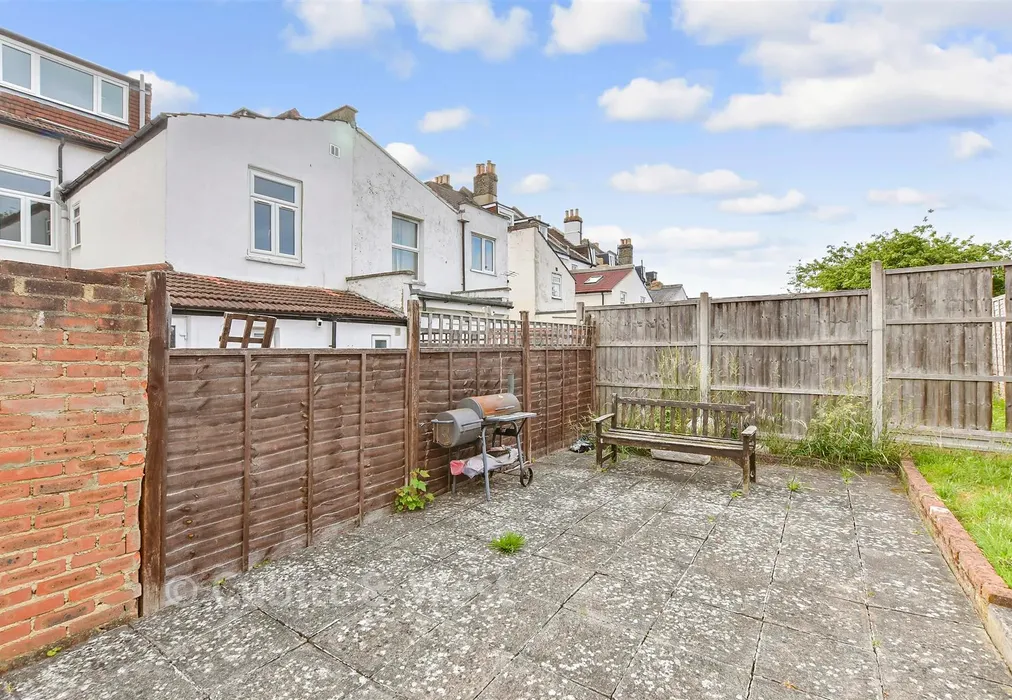 Communal Gardens - Birchanger Road, South Norwood - Wards of Kent