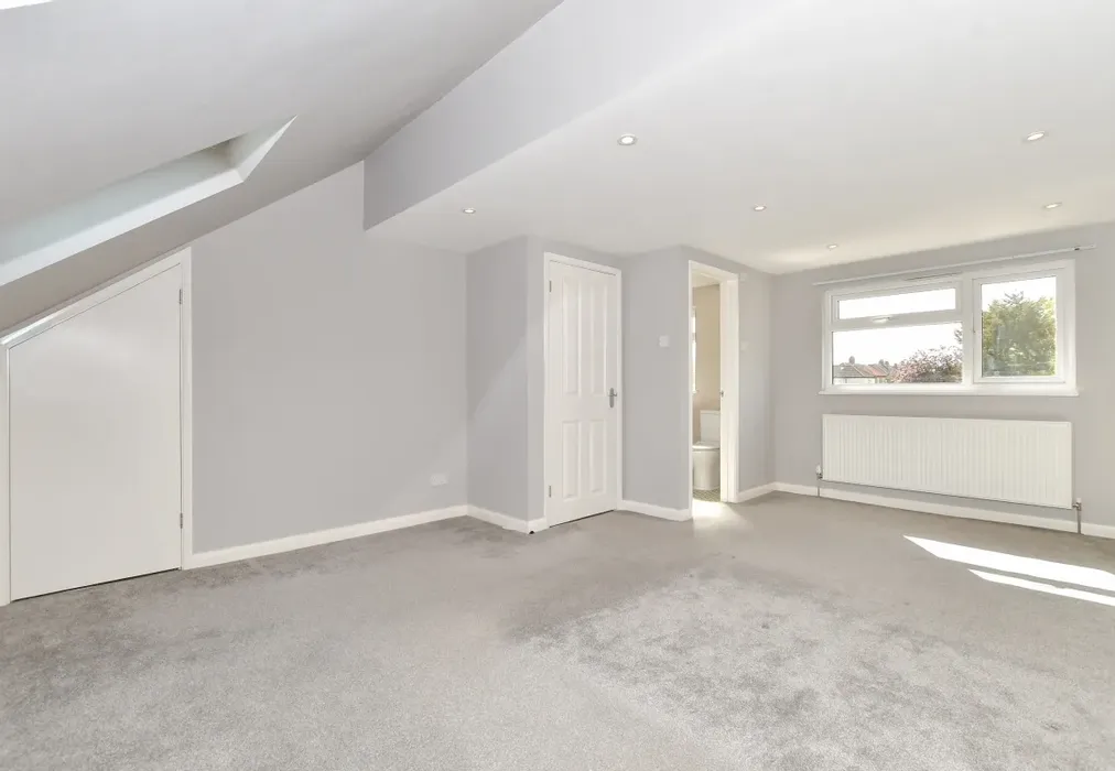  - Gubbins Lane Romford RM3 - Wards of Kent
