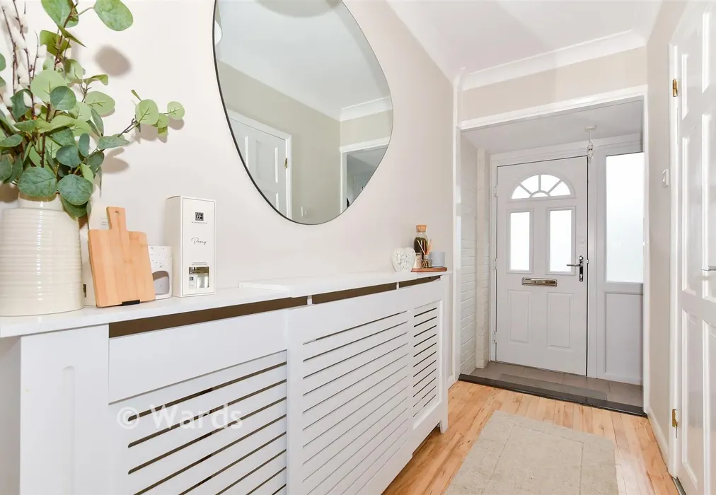 Hallway - Pembroke Road, Coxheath, Maidstone, Kent - Wards of Kent