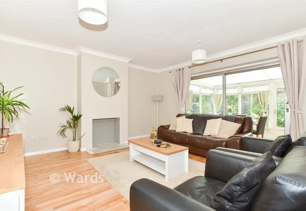Lounge - Pembroke Road, Coxheath, Maidstone, Kent - Wards of Kent