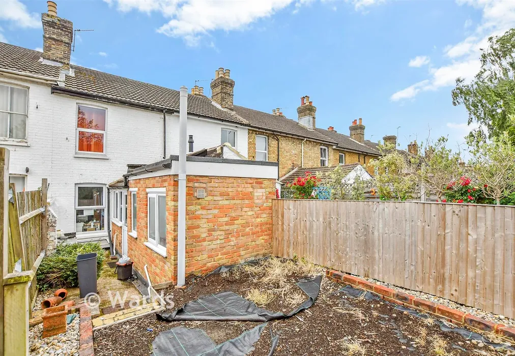 Rear Garden - Waterlow Road, Maidstone, Kent - Wards of Kent