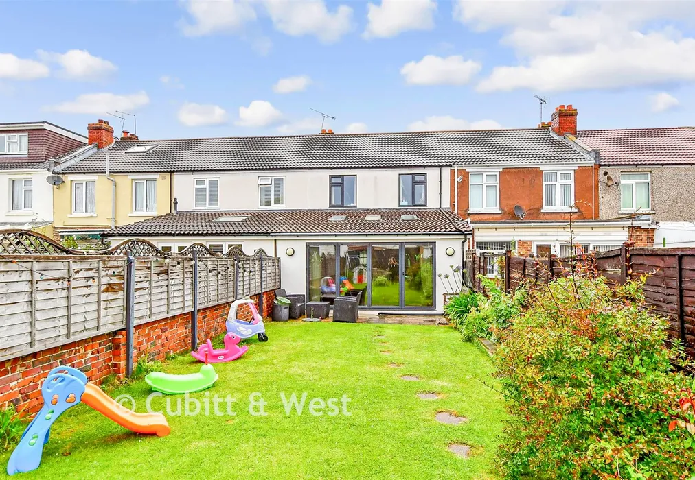 Rear Garden - Allcot Road, Portsmouth, Hampshire - Wards of Kent