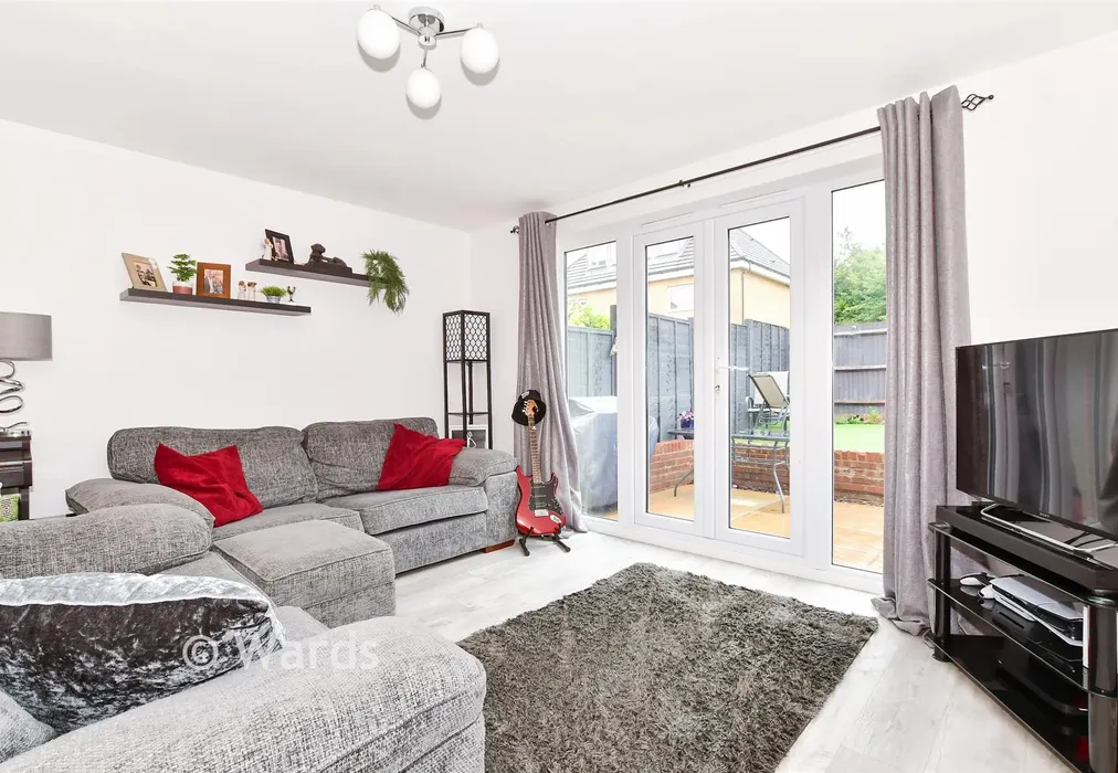 Lounge/Diner - Roman Way, Boughton Monchelsea, Maidstone, Kent - Wards of Kent