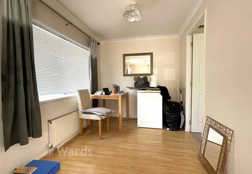 Lounge - London Road, West Kingsdown, Kent - Wards of Kent