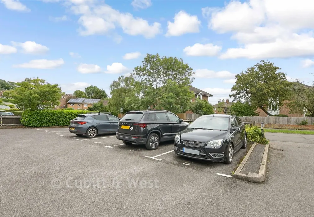 Driveway/Parking* - Green Lane, Redhill, Surrey - Wards of Kent
