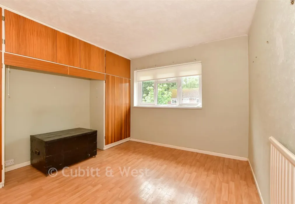Bedroom 1 - Constable Road, Crawley, West Sussex - Wards of Kent