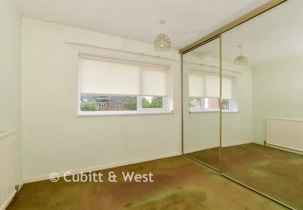 Bedroom 1 - Constable Road, Crawley, West Sussex - Wards of Kent