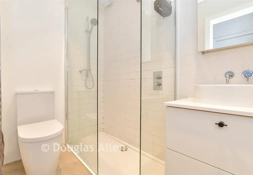 Shower Room - Whitney Road, Leyton - Wards of Kent