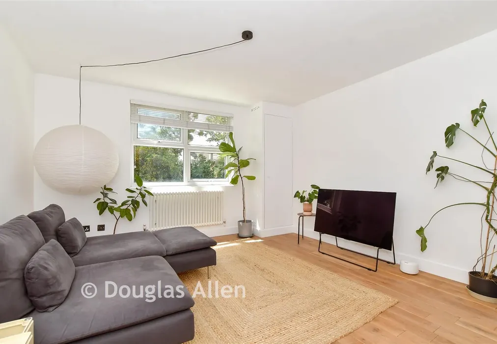 Lounge/Diner/ Kitchen - Whitney Road, Leyton - Wards of Kent