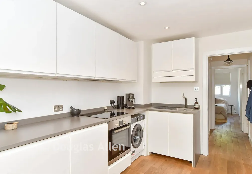 Lounge/Diner/ Kitchen - Whitney Road, Leyton - Wards of Kent