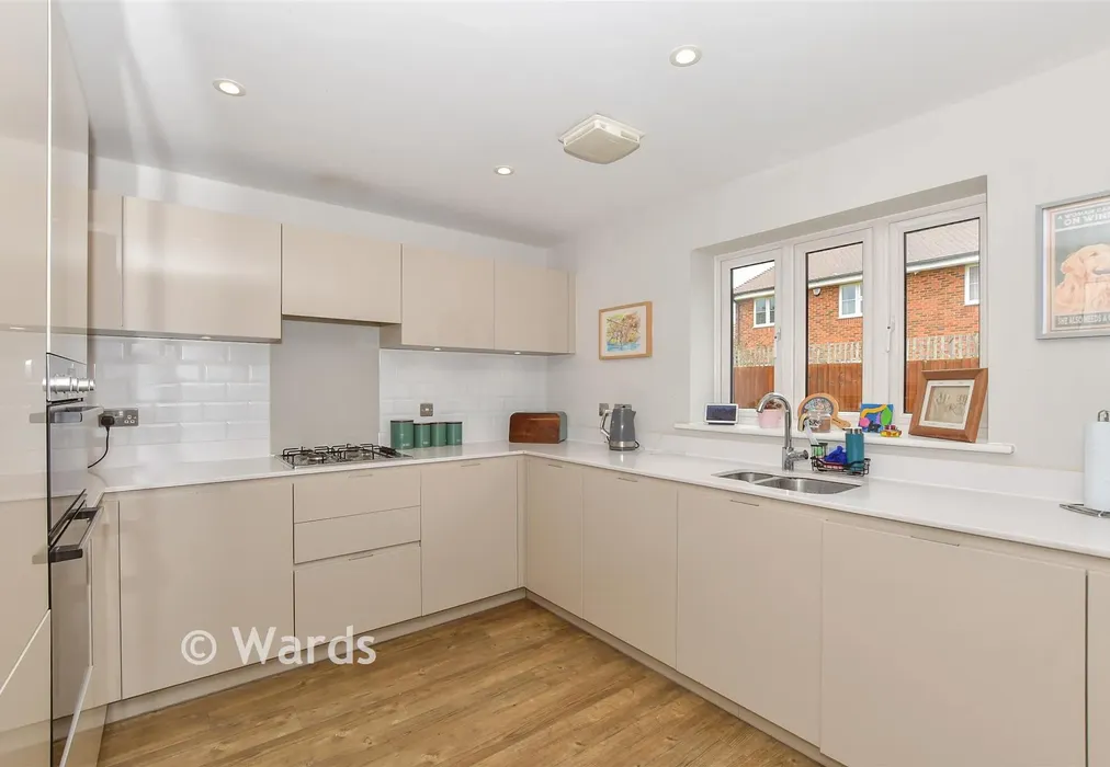 Dining Room - Artisan Road, Headcorn, Kent - Wards of Kent