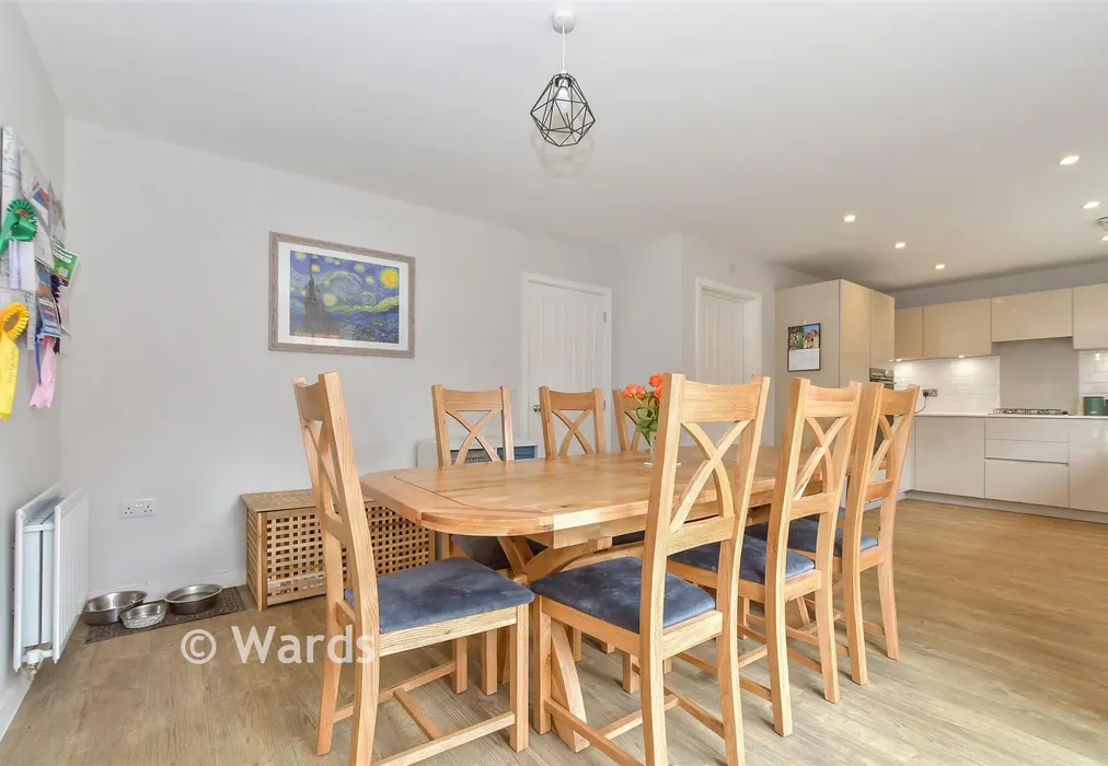 Dining Room - Artisan Road, Headcorn, Kent - Wards of Kent