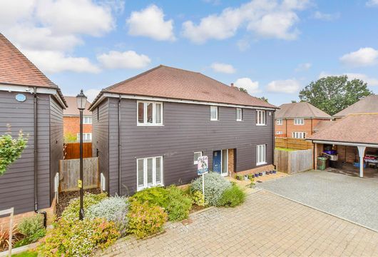 Artisan Road, Headcorn, Kent - Wards of Kent