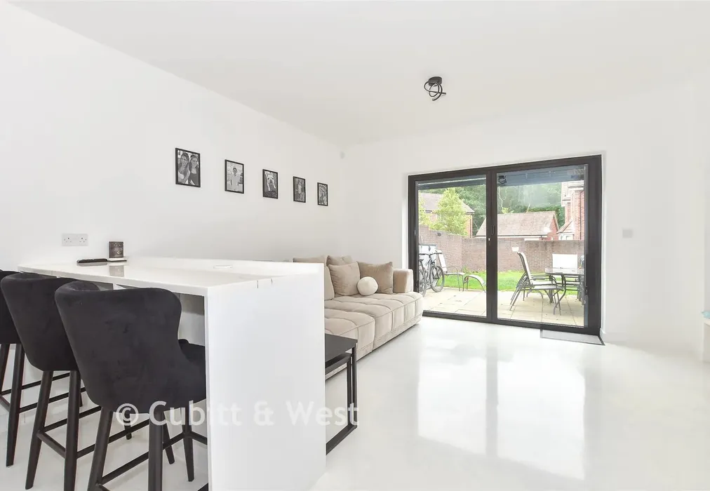 Lounge - Somerley Drive, Forge Wood, Crawley, West Sussex - Wards of Kent