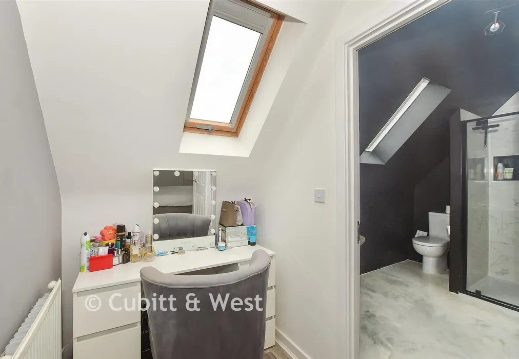 Bedroom 1 - Somerley Drive, Forge Wood, Crawley, West Sussex - Wards of Kent