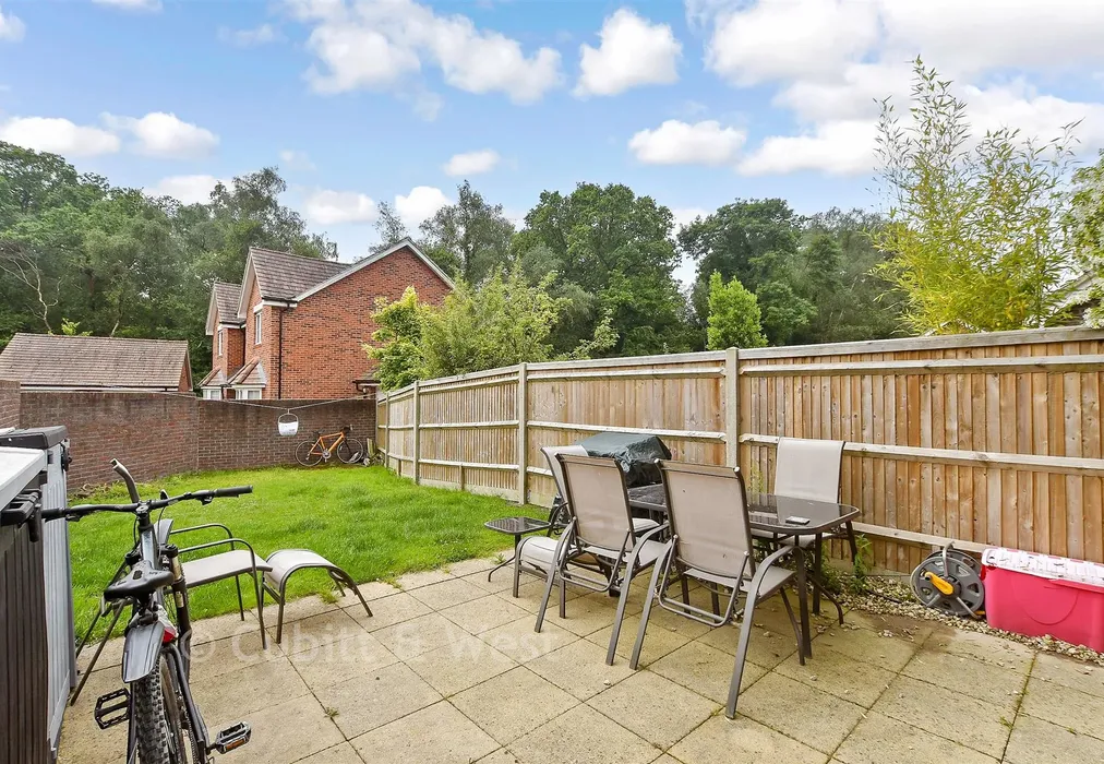 Rear Garden - Somerley Drive, Forge Wood, Crawley, West Sussex - Wards of Kent