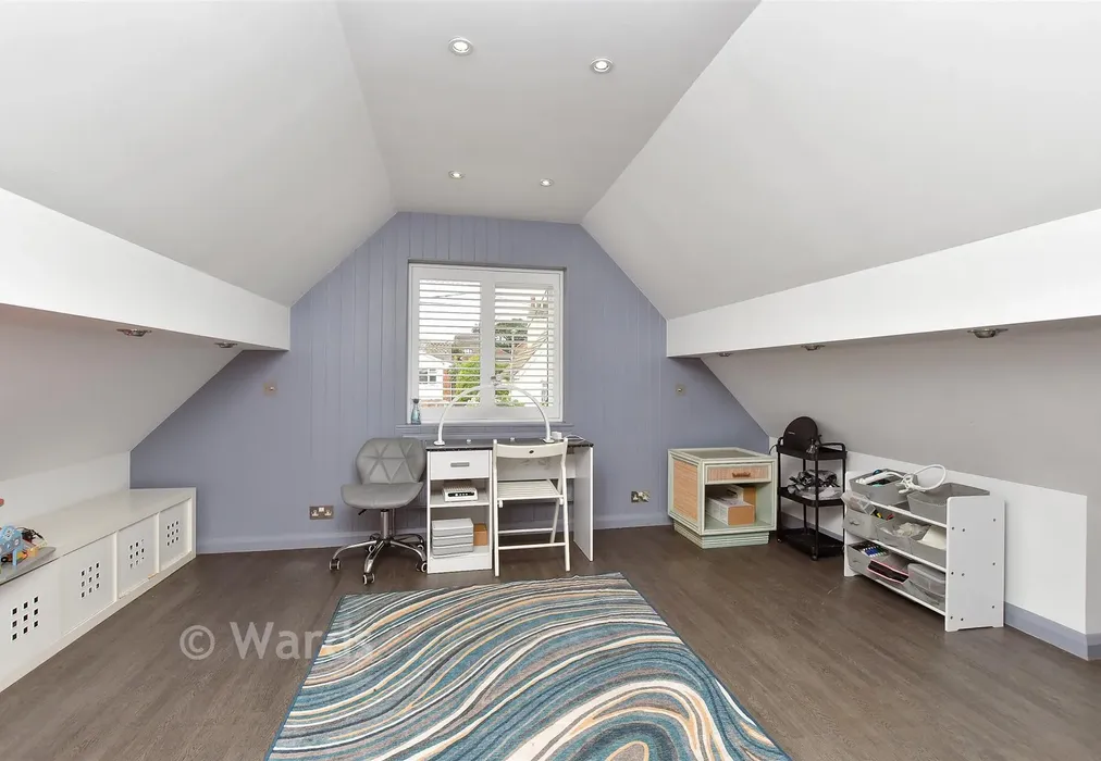 Bedroom 2 - Baldwin Road, Minster-On-Sea, Kent - Wards of Kent