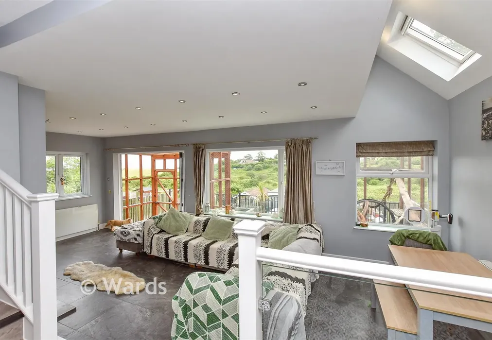 Lounge/Dining Area - Baldwin Road, Minster-On-Sea, Kent - Wards of Kent
