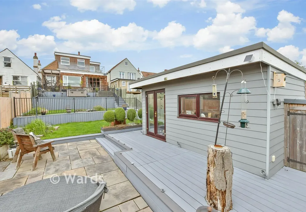 Rear Garden - Baldwin Road, Minster-On-Sea, Kent - Wards of Kent