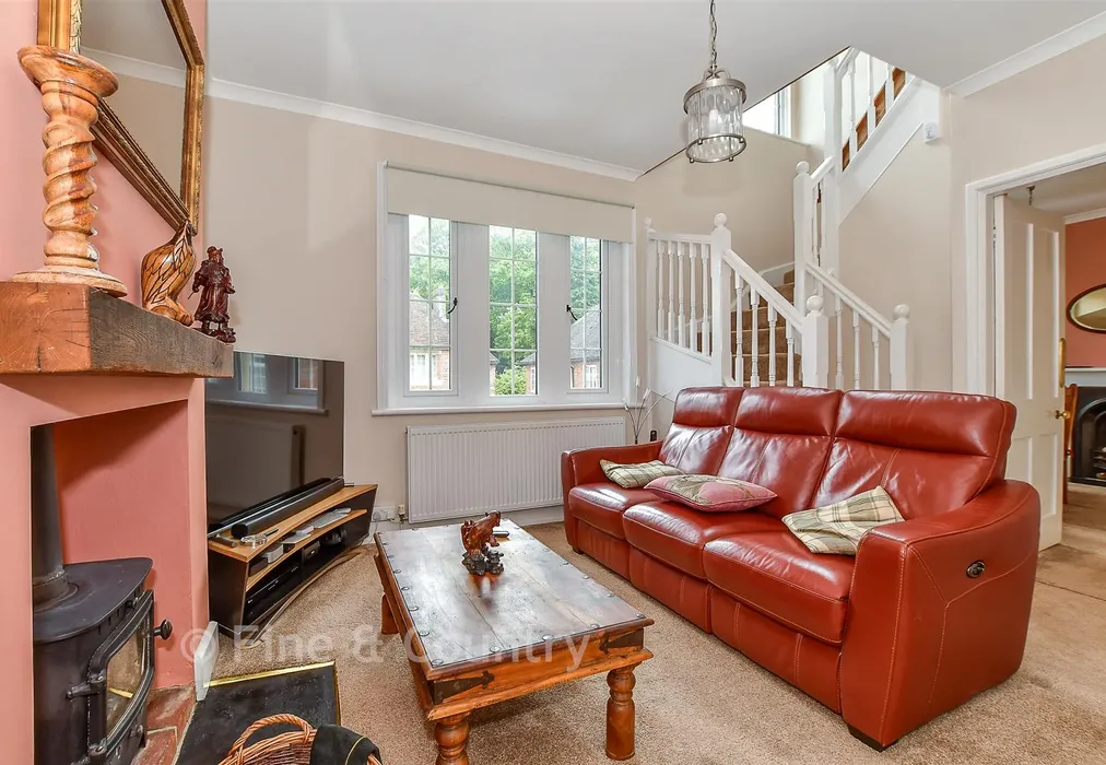 Living Room - Possingworth Close, Cross In Hand, Uckfield, East Sussex - Wards of Kent
